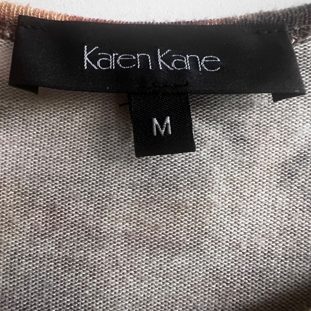 Karen Kane long-sleeve top with an abstract print Size - Picture 3 of 4